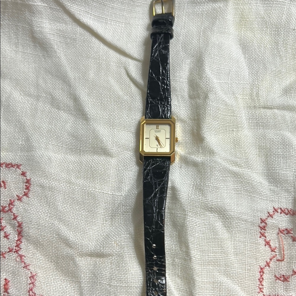 Black Leather Strap Gold-Tone Watch